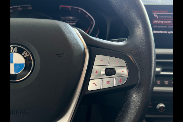 BMW 3 Serie Touring 320i Executive Edition NL-AUTO | ACC |PARKEER CAMERA | NAVI |