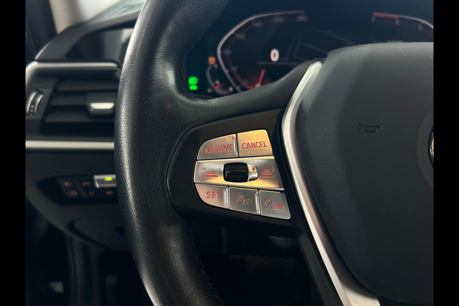 BMW 3 Serie Touring 320i Executive Edition NL-AUTO | ACC |PARKEER CAMERA | NAVI |