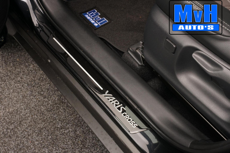 Toyota Yaris Cross 1.5 Hybrid 130 Executive|STUUR/STOELVERW.