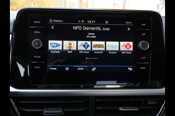 Volkswagen T-Roc 1.0 TSI Life Business | Navigatie | Climate Control | Stoelverwarming | Android/Apple Carplay