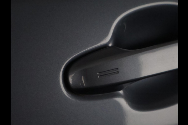 Toyota C-HR 1.8 Hybrid Dynamic Bi-Tone | Dealer onderhouden | Apple Carplay & AndroidAUTO |