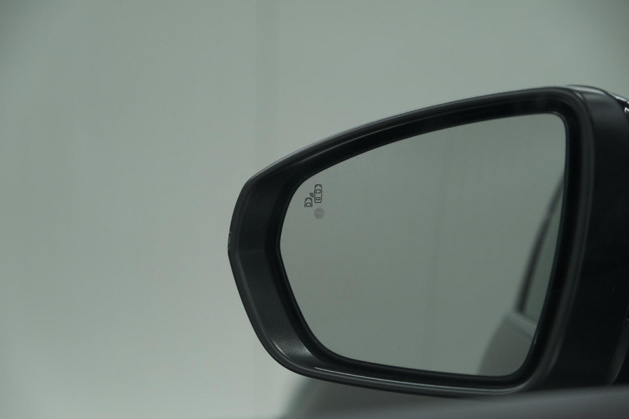 Peugeot 3008 PureTech 130 EAT8 GT | Camera | Dodehoekdetectie | Elektrische Achterklep | Apple Carplay | Stoelverwarming