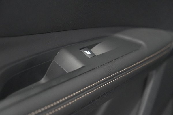 Peugeot 3008 PureTech 130 EAT8 GT | Camera | Dodehoekdetectie | Elektrische Achterklep | Apple Carplay | Stoelverwarming