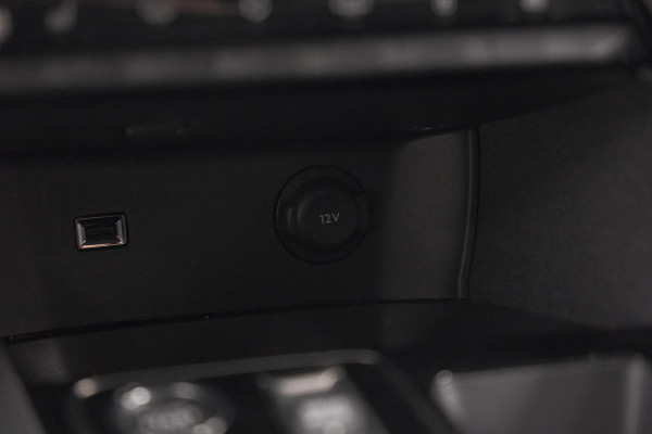 Peugeot 3008 PureTech 130 EAT8 GT | Camera | Dodehoekdetectie | Elektrische Achterklep | Apple Carplay | Stoelverwarming