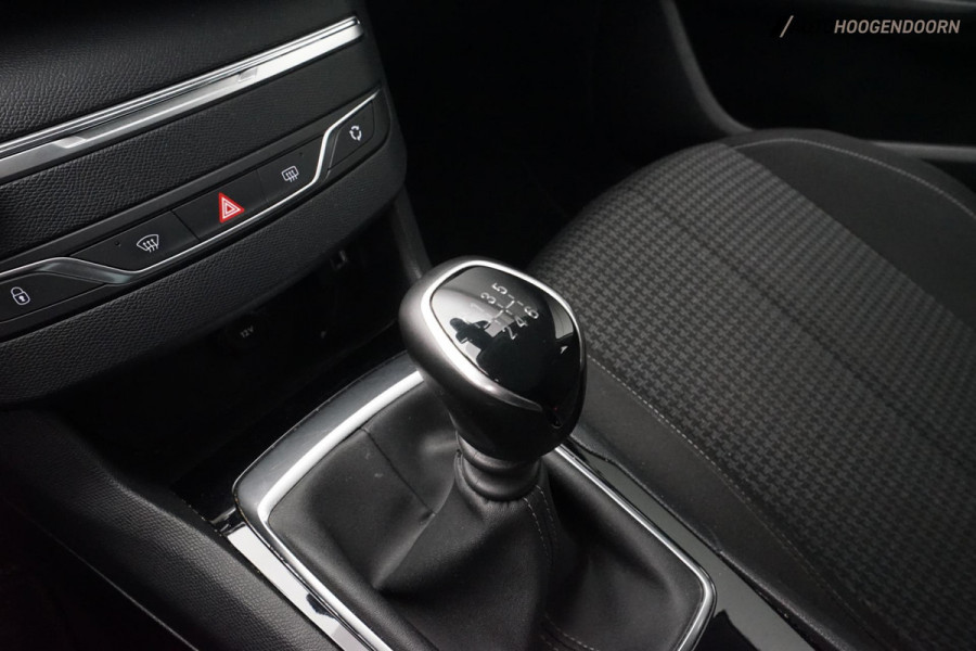 Peugeot 308 SW 1.2 PureTech Blue Lease Active Luxe (APPLE CARPLAY,CLIMATE,CRUISE CONTROL,LED,PARKEERSENSOR,LM-VELGEN,TOPCONDITIE)