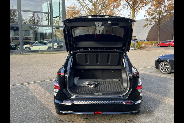 Hyundai Kona Elektro 160 kW Trend-Paket 65,4kWh 3-Fase Lader | Dealeronderhouden | Fabrieksgarantie Hyundai tot 2029 | Elektrische Achterklep | Stoel & Stuurverwarming | Afnembare Trekhaak | Rijklaar Geleverd
