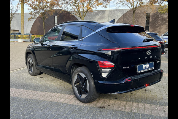 Hyundai Kona Elektro 160 kW Trend-Paket 65,4kWh 3-Fase Lader | Dealeronderhouden | Fabrieksgarantie Hyundai tot 2029 | Elektrische Achterklep | Stoel & Stuurverwarming | Afnembare Trekhaak | Rijklaar Geleverd