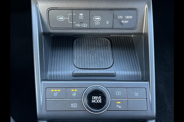 Hyundai Kona Elektro 160 kW Trend-Paket 65,4kWh 3-Fase Lader | Dealeronderhouden | Fabrieksgarantie Hyundai tot 2029 | Elektrische Achterklep | Stoel & Stuurverwarming | Afnembare Trekhaak | Rijklaar Geleverd