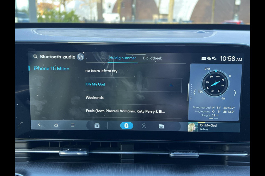 Hyundai Kona Elektro 160 kW Trend-Paket 65,4kWh 3-Fase Lader | Dealeronderhouden | Fabrieksgarantie Hyundai tot 2029 | Elektrische Achterklep | Stoel & Stuurverwarming | Afnembare Trekhaak | Rijklaar Geleverd