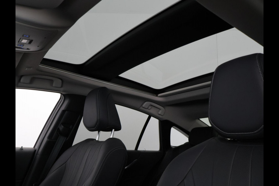 Toyota Mirai Prestige H20 Waterstof | Panoramadak | Navigatie | Camera | Leder |