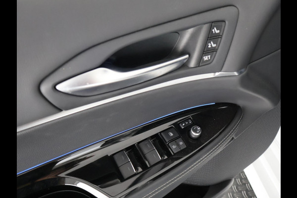 Toyota Mirai Prestige H20 Waterstof | Panoramadak | Navigatie | Camera | Leder |