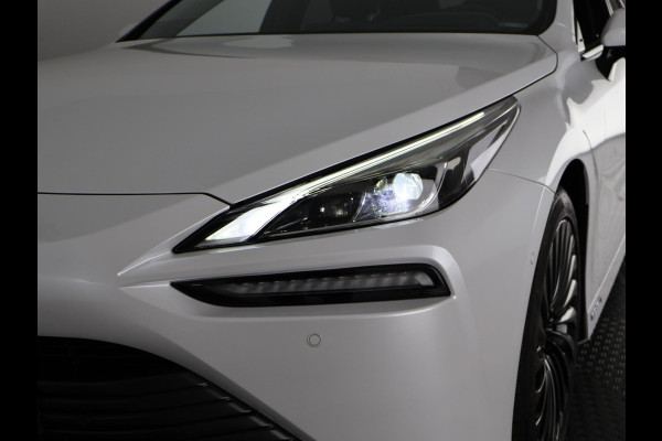 Toyota Mirai Prestige H20 Waterstof | Panoramadak | Navigatie | Camera | Leder |
