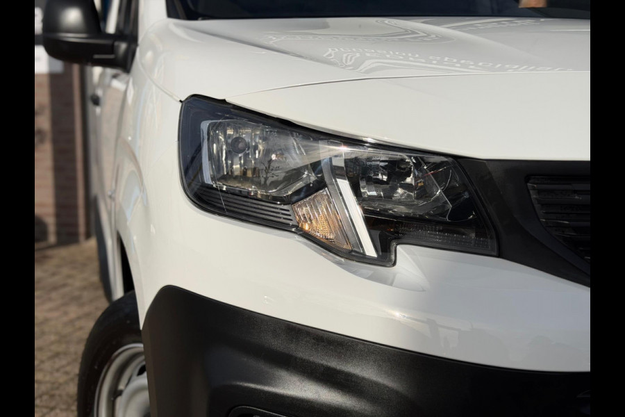 Peugeot Partner 1.2 PureTech Premium 2022 WIT NAVI AIRCO BTW
