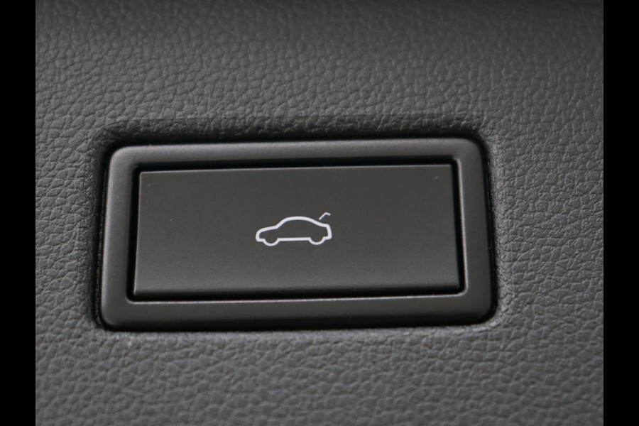 Volkswagen Tiguan 1.5 TSI R Line | Panoramadak | Stoelverwarming | Carplay | Massage | Dynaudio | Keyless | Full LED | Active Info Display | Navigatie | Parkeerhulp