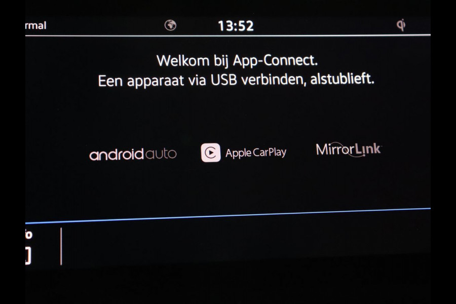 Volkswagen Tiguan 1.5 TSI R Line | Panoramadak | Stoelverwarming | Carplay | Massage | Dynaudio | Keyless | Full LED | Active Info Display | Navigatie | Parkeerhulp