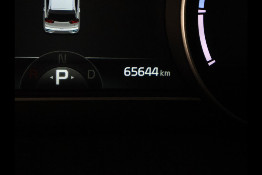 Kia e-Niro ExecutiveLine 64 kWh | Stoelventilatie & -Verwarming | Navigatie | Leder |