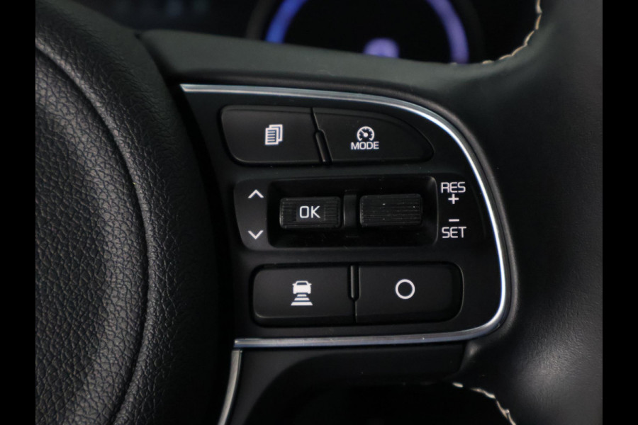 Kia e-Niro ExecutiveLine 64 kWh | Stoelventilatie & -Verwarming | Navigatie | Leder |