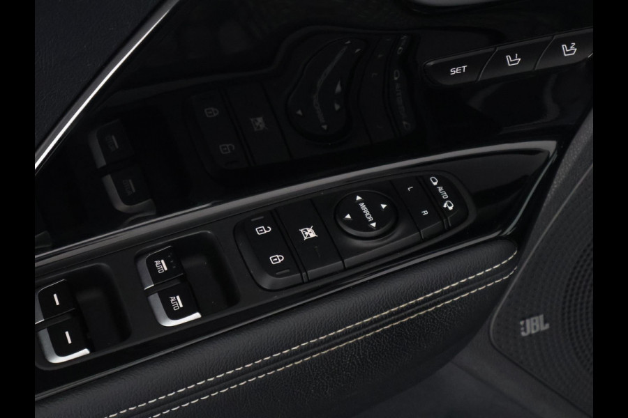 Kia e-Niro ExecutiveLine 64 kWh | Stoelventilatie & -Verwarming | Navigatie | Leder |