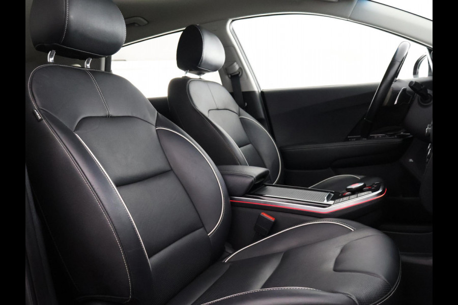 Kia e-Niro ExecutiveLine 64 kWh | Stoelventilatie & -Verwarming | Navigatie | Leder |