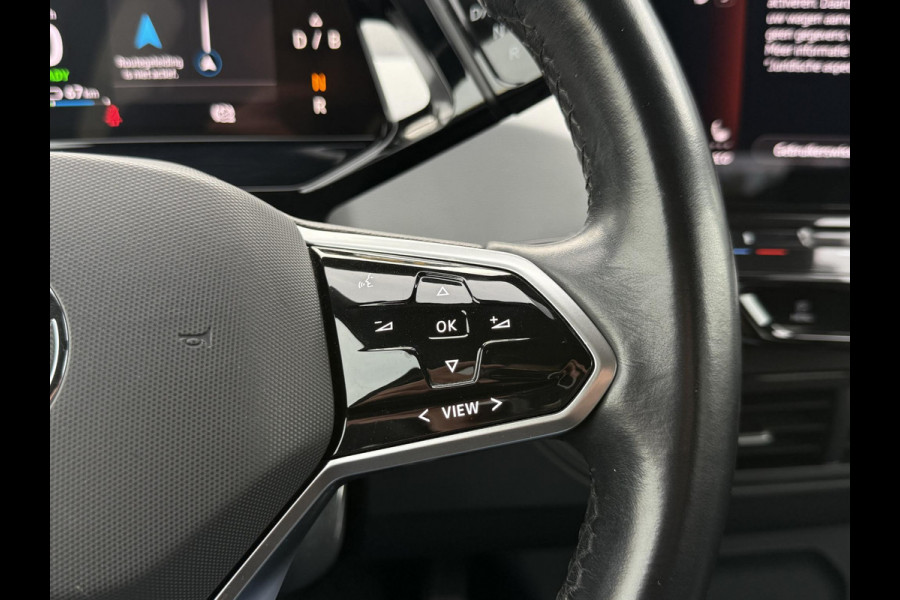 Volkswagen ID.3 First Plus 58 kWh Navi,Camera,Pdc V+A,Stoelverwarming,Lm velgen,N.A.P,Apk tot 11-2026