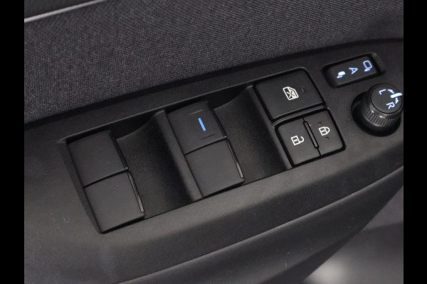 Toyota Yaris 1.5 Hybrid Executive | 1e eigenaar | Half Leder |