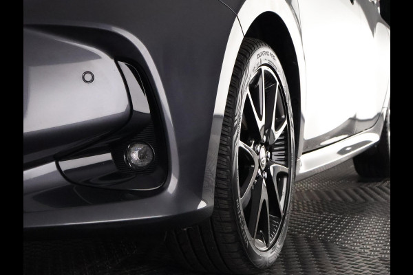 Toyota Yaris 1.5 Hybrid Executive | 1e eigenaar | Half Leder |