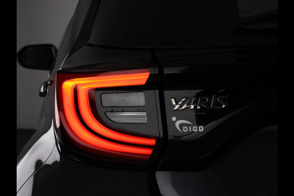 Toyota Yaris 1.5 Hybrid Executive | 1e eigenaar | Half Leder |