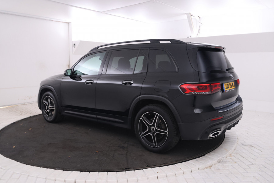 Mercedes-Benz Glb 180 AMG Line 7p. Automaat, 7 Persoons, Navigatie, etc.