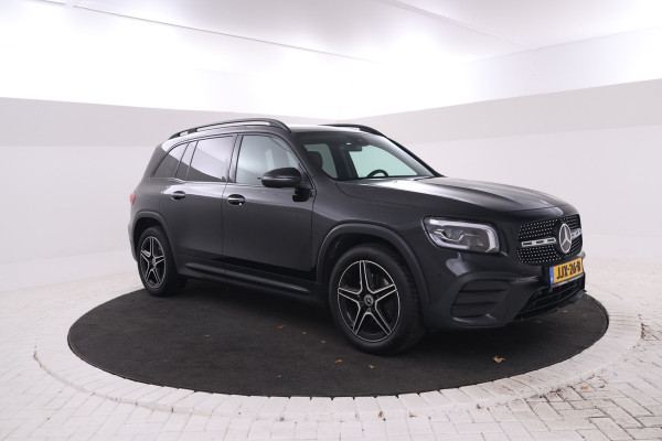Mercedes-Benz Glb 180 AMG Line 7p. Automaat, 7 Persoons, Navigatie, etc.