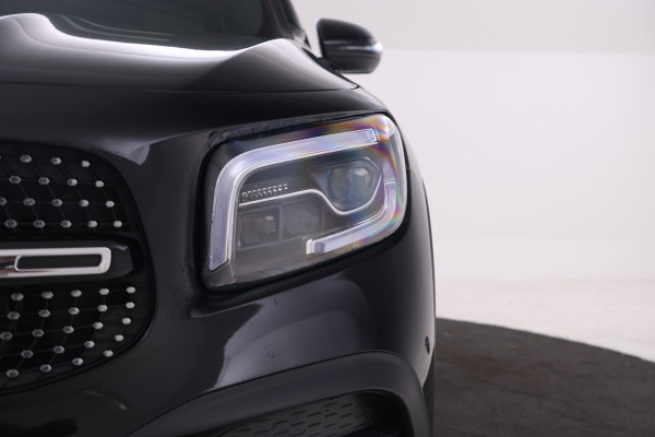 Mercedes-Benz Glb 180 AMG Line 7p. Automaat, 7 Persoons, Navigatie, etc.