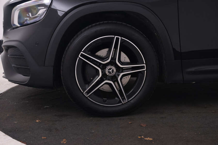 Mercedes-Benz Glb 180 AMG Line 7p. Automaat, 7 Persoons, Navigatie, etc.