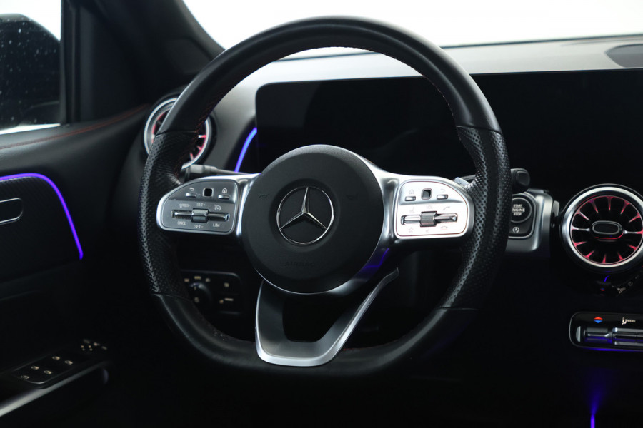 Mercedes-Benz Glb 180 AMG Line 7p. Automaat, 7 Persoons, Navigatie, etc.