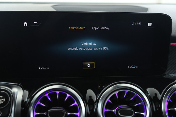 Mercedes-Benz Glb 180 AMG Line 7p. Automaat, 7 Persoons, Navigatie, etc.