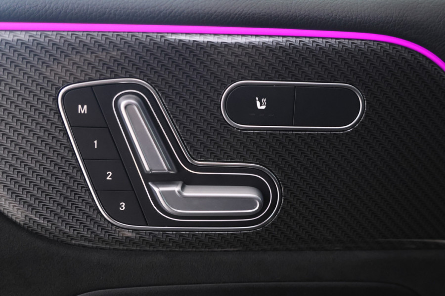 Mercedes-Benz Glb 180 AMG Line 7p. Automaat, 7 Persoons, Navigatie, etc.