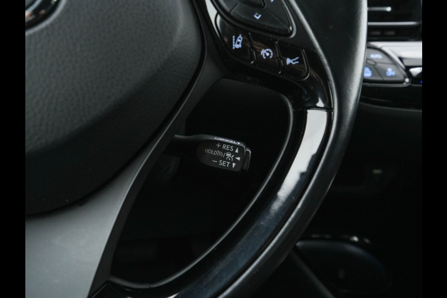 Toyota C-HR 1.8 Hybrid Style Aut. *ADAPTIVE-CRUISE | BLIND-SPOT | JBL-SOUND | HEATED-COMFORTSEATS | CAMERA | KEYLESS | DAB+ | NAVI-FULLMAP | ECC | PDC | PRIVACY-GLASS | TOWBAR | LANE-ASSIST | 18''ALU*