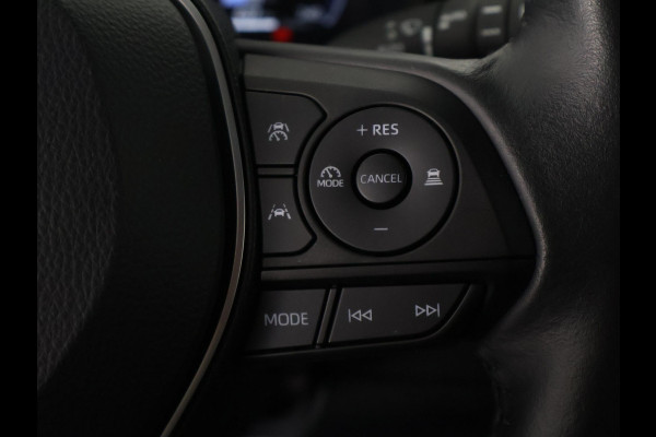 Toyota Corolla Hybrid 140 Business | Stuur-/& Stoelverwarming | Apple Carplay & AndroidAUTO | Navigatie
