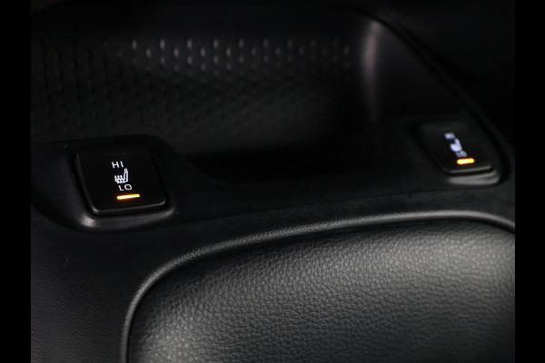 Toyota Corolla Hybrid 140 Business | Stuur-/& Stoelverwarming | Apple Carplay & AndroidAUTO | Navigatie