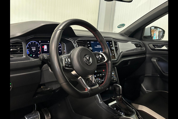 Volkswagen T-Roc 1.5 TSI | R-LINE | VIRTUAL DASH | PANO | SILVERWHITE