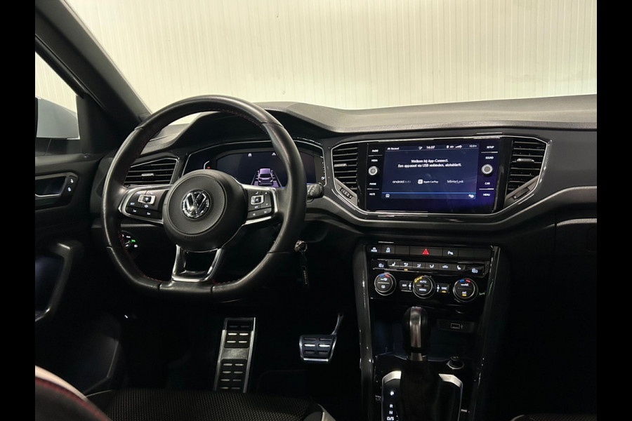 Volkswagen T-Roc 1.5 TSI | R-LINE | VIRTUAL DASH | PANO | SILVERWHITE