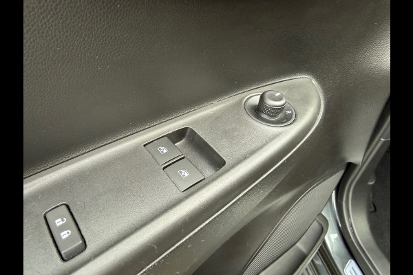 Opel KARL 1.0 Rocks Online Edition - Automaat - Navi - Airco - Parkeerhulp - Org.NL