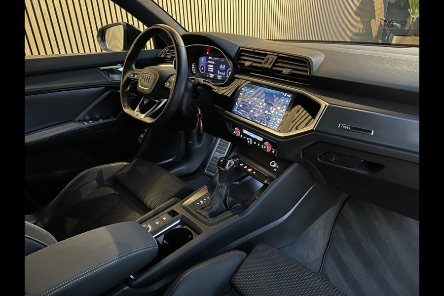 Audi Q3 35 TFSI Pro Line S line - Trekhaak - Navi - Ambiance