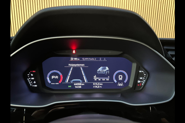 Audi Q3 35 TFSI Pro Line S line - Trekhaak - Navi - Ambiance