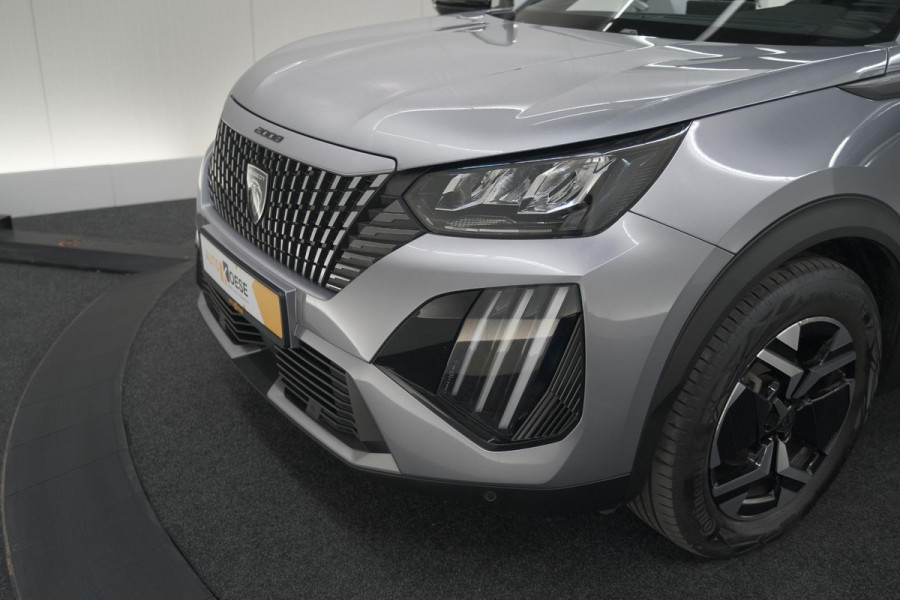 Peugeot 2008 PureTech 100 Allure | Camera | Navigatie | Parkeersensoren | Apple Carplay