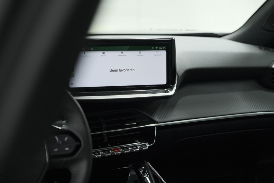 Peugeot 2008 PureTech 100 Allure | Camera | Navigatie | Parkeersensoren | Apple Carplay