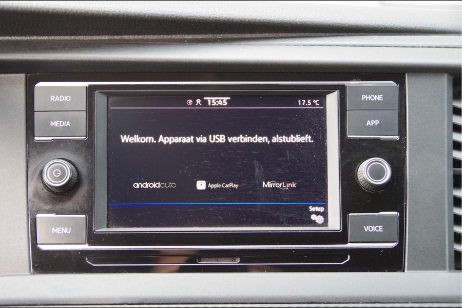 Volkswagen Transporter 2.0 TDI L2 150PK AUT. LED, TREKHAAK, CRUISE, CARPLAY, AIRCO, PARKEERSENSOREN, NL AUTO, NAP