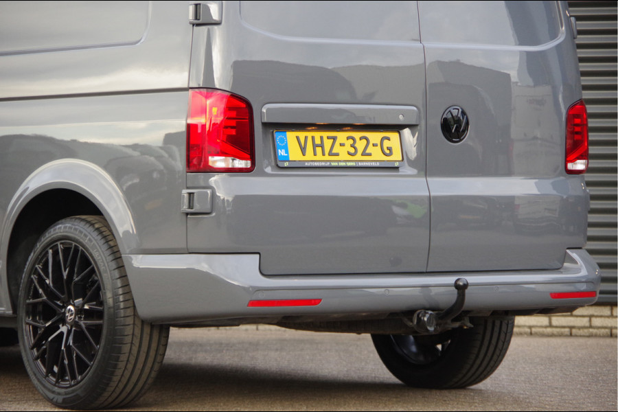Volkswagen Transporter 2.0 TDI L2 150PK AUT. LED, TREKHAAK, CRUISE, CARPLAY, AIRCO, PARKEERSENSOREN, NL AUTO, NAP