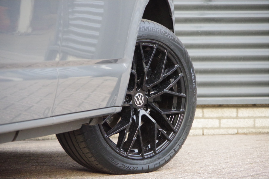 Volkswagen Transporter 2.0 TDI L2 150PK AUT. LED, TREKHAAK, CRUISE, CARPLAY, AIRCO, PARKEERSENSOREN, NL AUTO, NAP