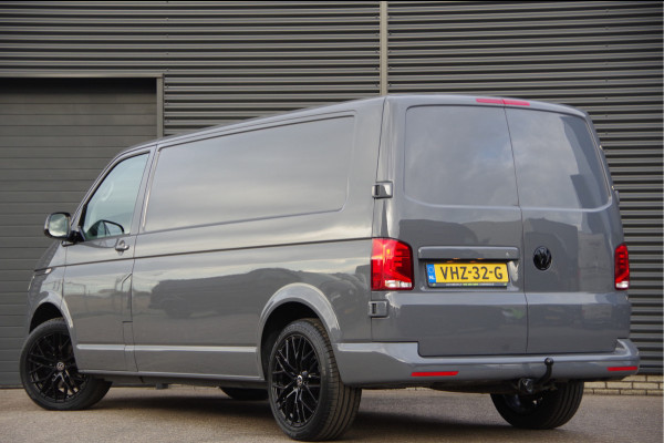 Volkswagen Transporter 2.0 TDI L2 150PK AUT. LED, TREKHAAK, CRUISE, CARPLAY, AIRCO, PARKEERSENSOREN, NL AUTO, NAP