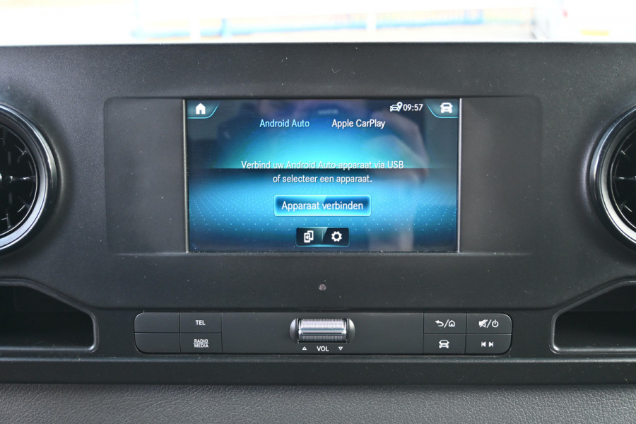 Mercedes-Benz Sprinter 515 CDI L3 Bakwagen met laadklep Dhollandia klep, MBUX met Apple Carplay/Android Auto
