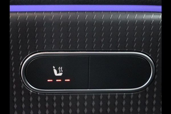 Mercedes-Benz EQA 250 AMG 67kWh | Trekhaak | Carplay | Head-Up | Stoelverwarming | Memory | Keyless | Navigatie | Leder/Alcantara | Sfeerverlichting | Widescreen | Full LED | Park Assist